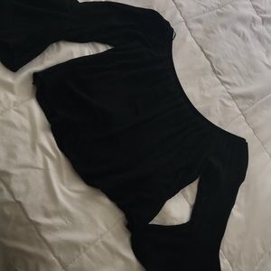 Ambiance Off the shoulders top